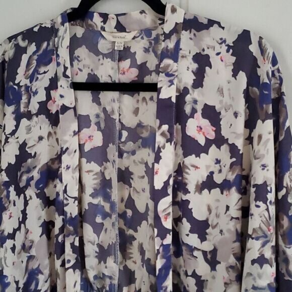 Sim & Sam Floral Kimono Top - Picture 2 of 7